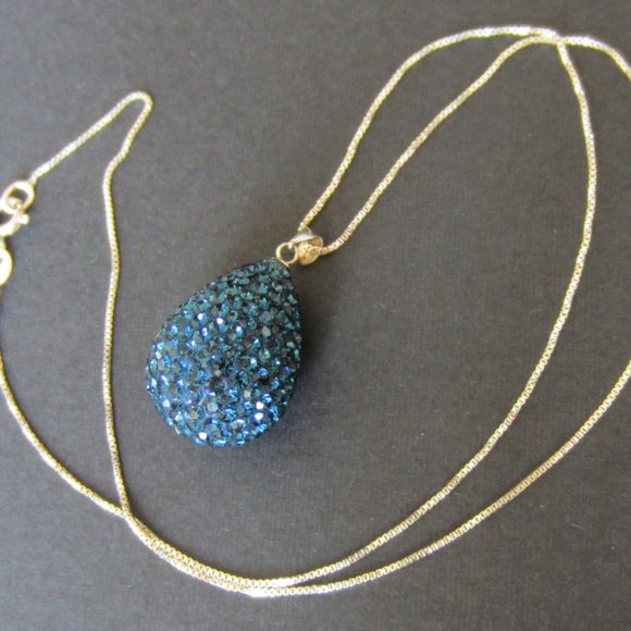 Swarovski Crystals Teardrop Pendant on a Sterling Silver Chain - Picture 7 of 13